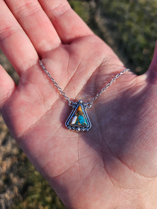 Spiny Turquoise and Oyster Necklace